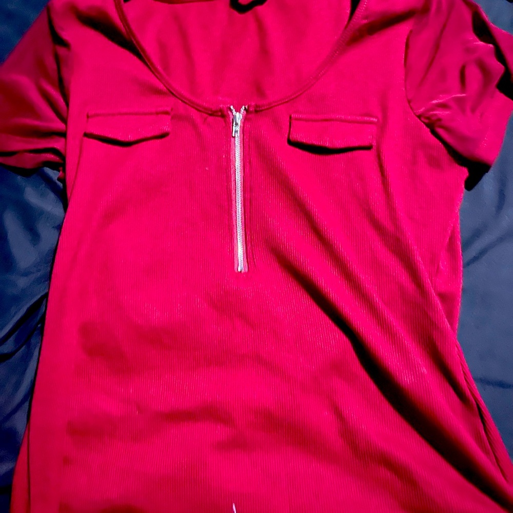 maroon shirt with zipper